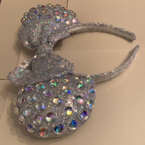 SOLD ❌ custom mickey / disney ears - Picture 3 of 4